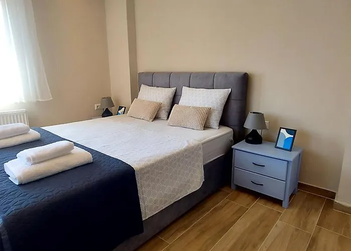 Manos\' Apartment