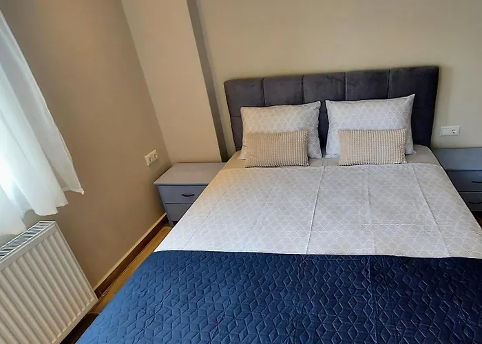 Manos\' Apartment